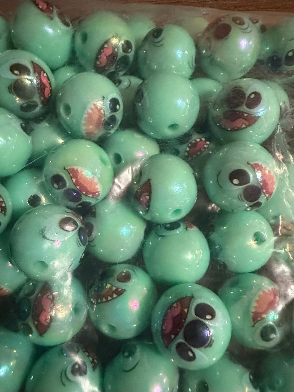 Lot of 20 Stitch 16mm beads.